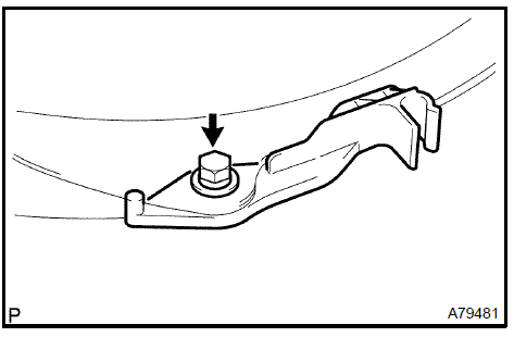 Remove fuel main tube support