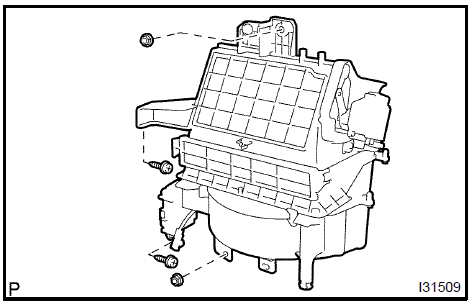 20. REMOVE DEFROSTER NOZZLE ASSY LOWER