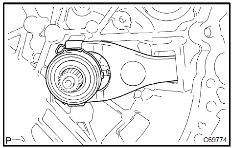 Remove clutch release fork sub-assy