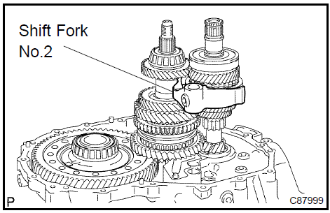 Install gear shift fork No.2