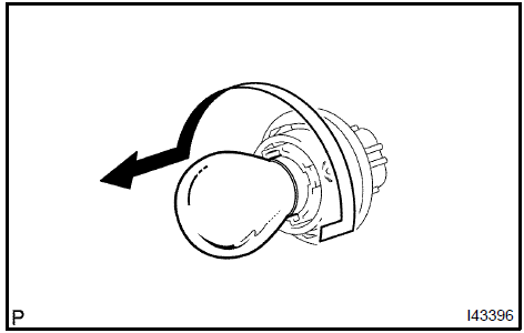 6. REMOVE CLEARANCE LAMP BULB