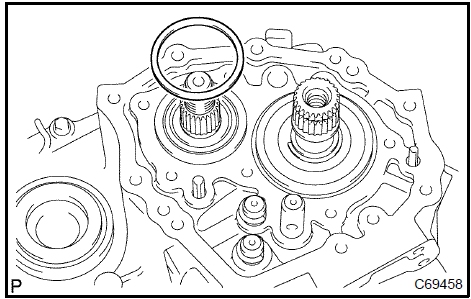 Install output shaft rear bearing shim