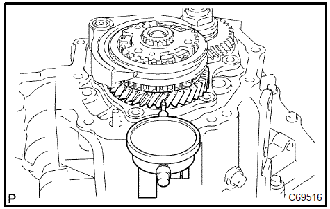 Inspect 5th gear radial clearance