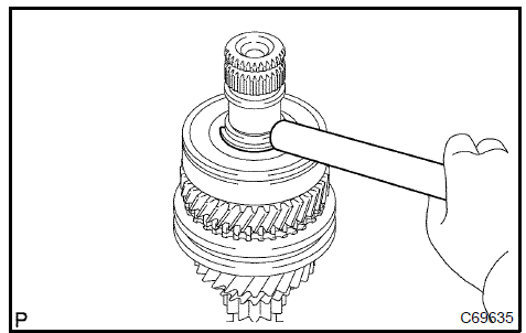 31. INSPECT 3RD GEAR RADIAL CLEARANCE