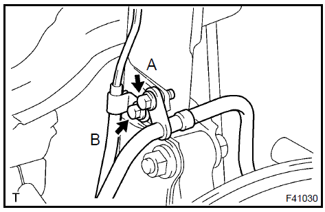 d. Tighten the nut in the center of suspension support.Torque: 49