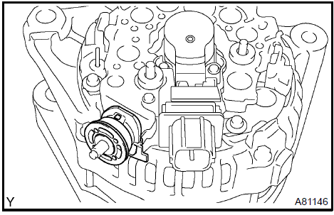 Remove terminal insulator