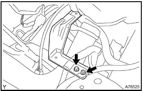  Remove air cleaner bracket