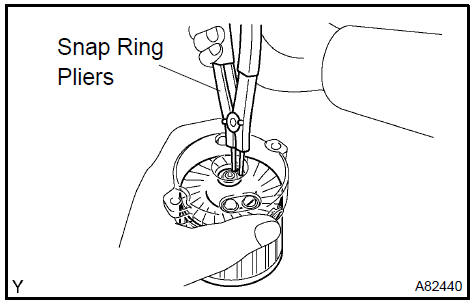 Remove starter armature assy