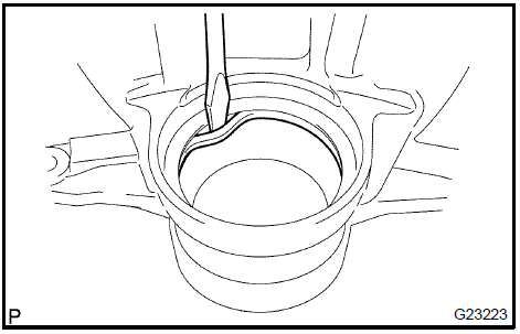 Remove piston seal