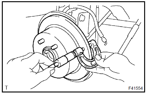  Inspect disc thickness