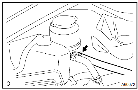 32. DISCONNECT STEERING GEAR OUTLET RETURN