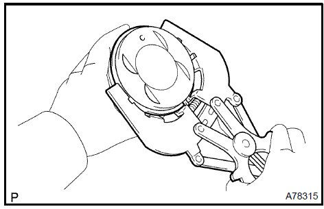 Remove piston ring set