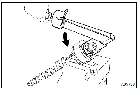 30. INSTALL No.2 CAMSHAFT